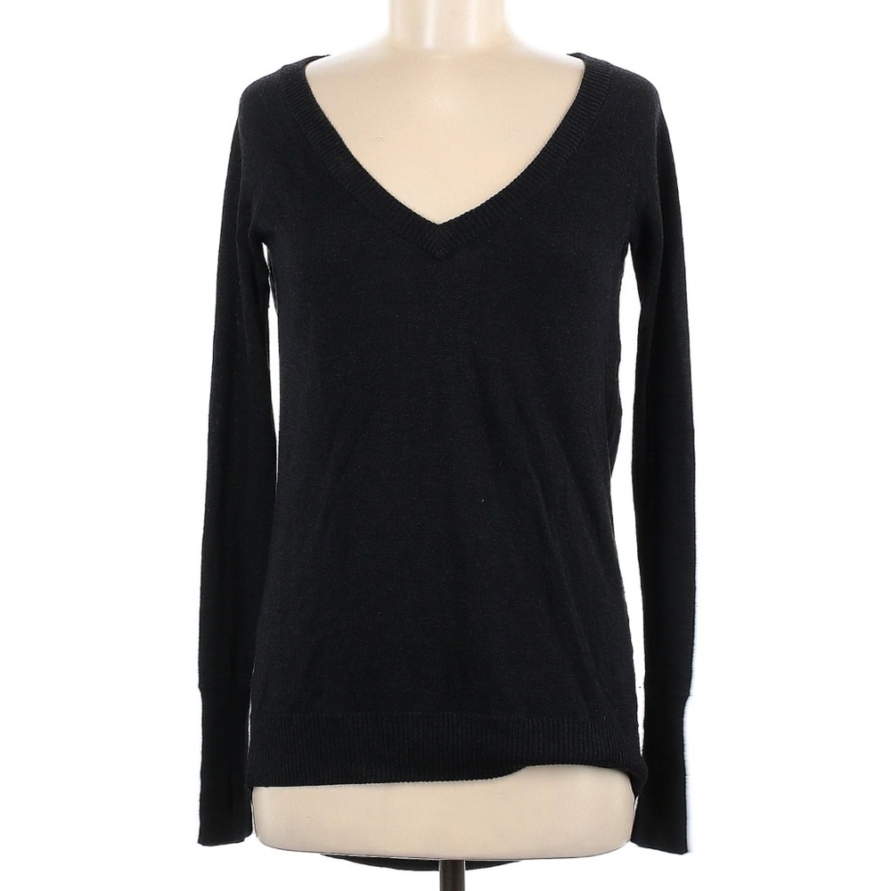 Lululemon Black Drapey Back Long Sleeve Knit Top 8